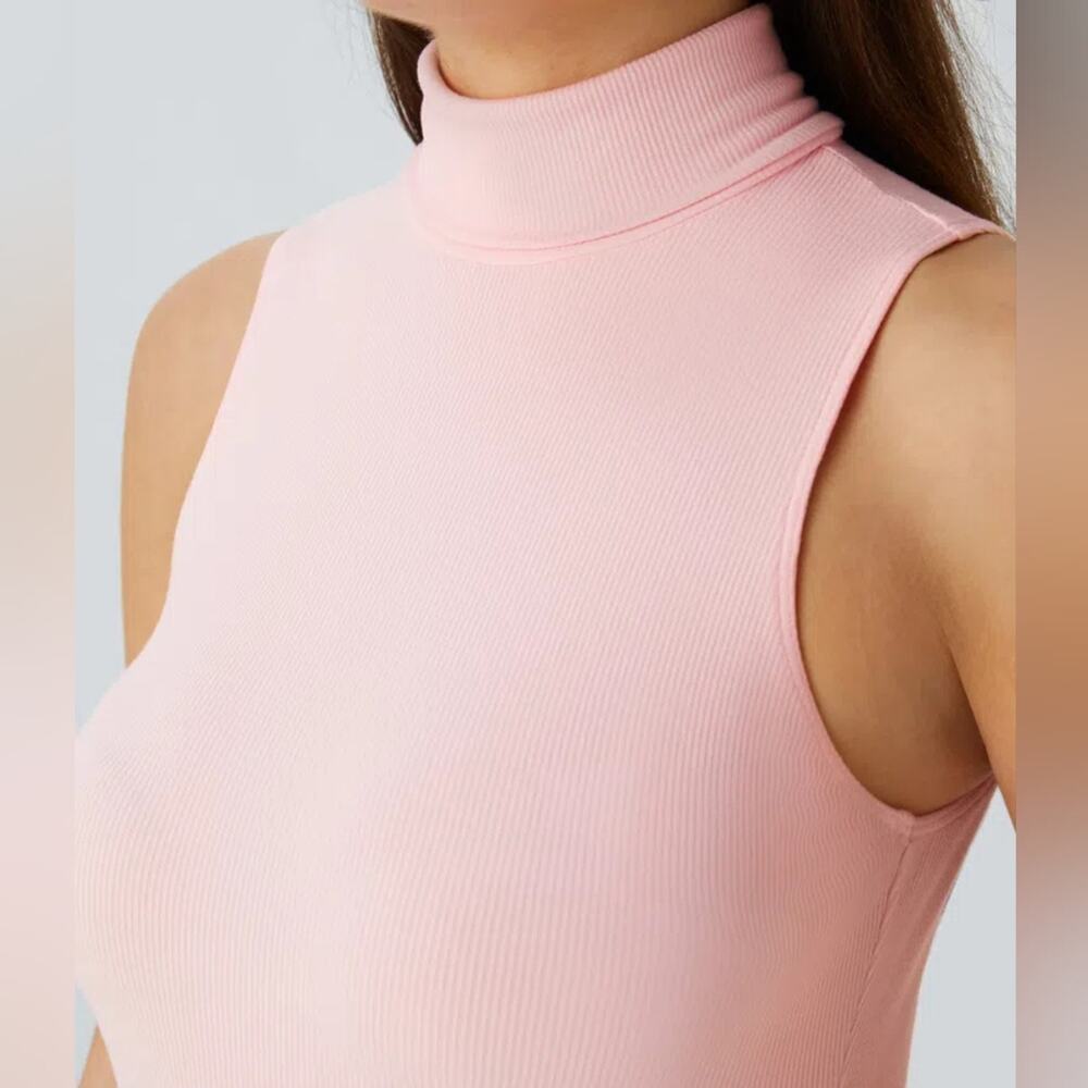 NWT Halara Ribbed Tank Top Size Small - Picture 2 of 8